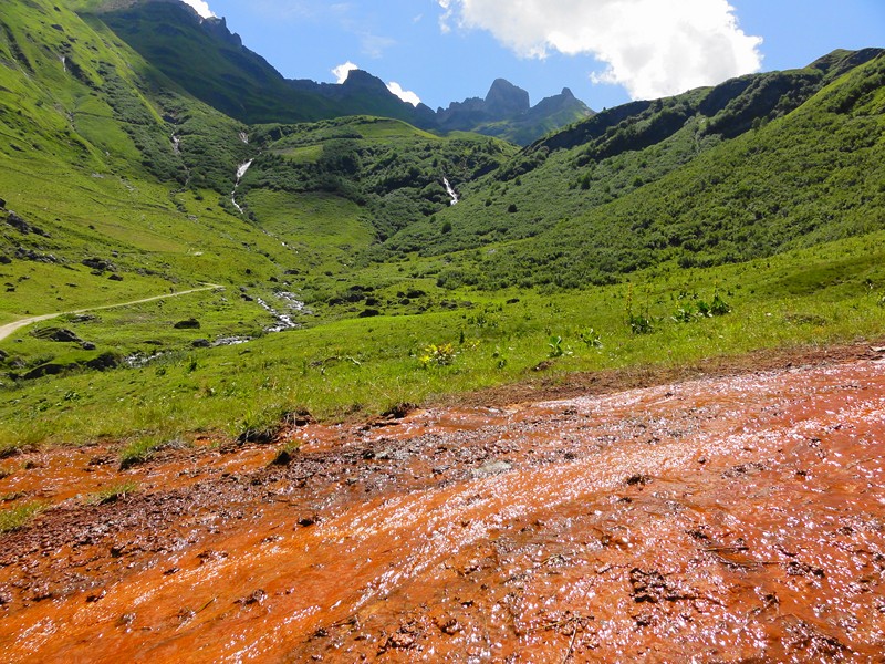 terre rouge : couleur en Beaufortin