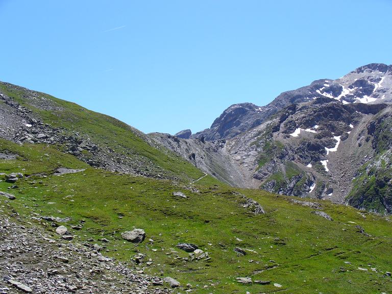 #18 Col de la Ponsonnière : Il est au fond Col de la Ponsonnière : Il est au fond