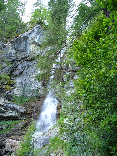 Sentier Descente : La Cascade entre Albanne et Albannette