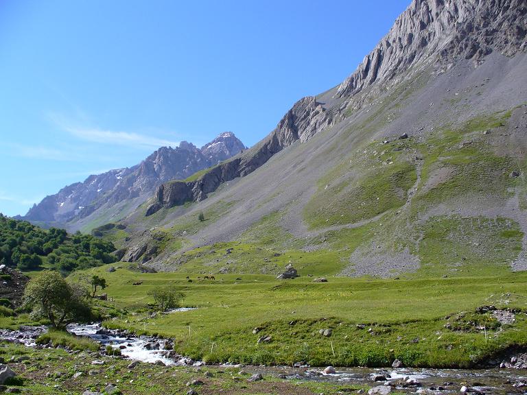 GR57A : ... pour la montée ...