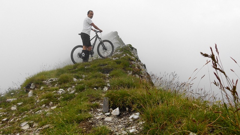 #2 col de Bellefond : brouillard au sud, dégagé coté vallon de Marcieu col de Bellefond : brouillard au sud, dégagé coté vallon de Marcieu