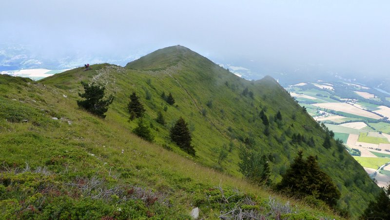 #6 Sur le bonnet : On est juste à la limite nuage du coup la vue est limitée Sur le bonnet : On est juste à la limite nuage du coup la vue est limitée