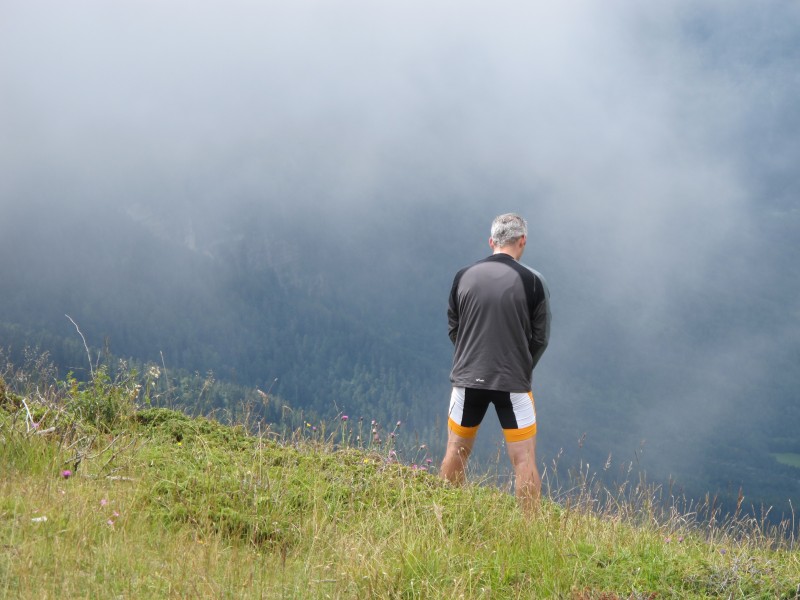 bonnet : on a beau chercher, quand il y a pas d'arbre il faut faire avec