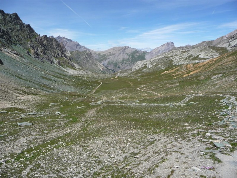 Col de Mary : Le vallon de descente sur Maljasset.