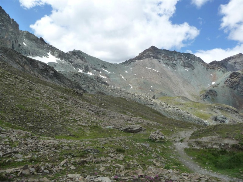 Col de La Noire : Le col de la Noire vu du refuge.