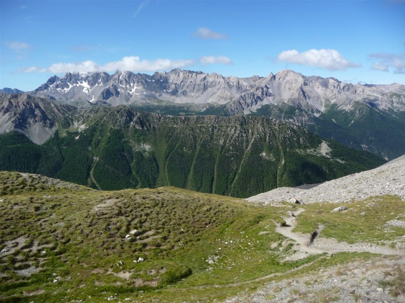 Col des Estronques : Vue sur les couloirs N de la Font Sancte