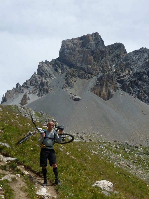 #7 Montée au pas de la Couletta : Brec de Chambeyron : pas de couloirs de ce côté-ci ? Montée au pas de la Couletta : Brec de Chambeyron : pas de couloirs de ce côté-ci ?