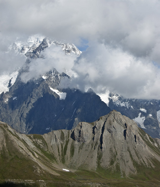 col Bassa serra : Mont Blanc dans les nuages