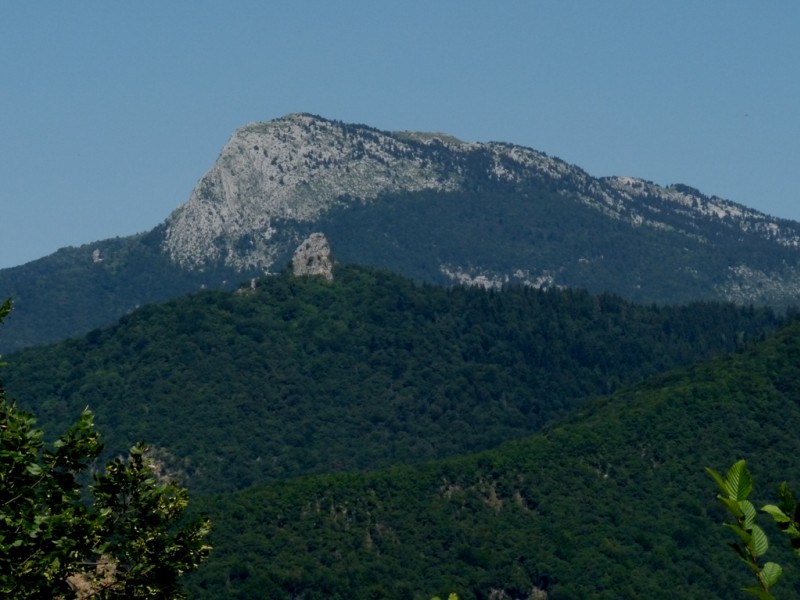 #2 Rochers de Chalves : avec l Rochers de Chalves : avec l'Aiguille de Quaix en premier plan.