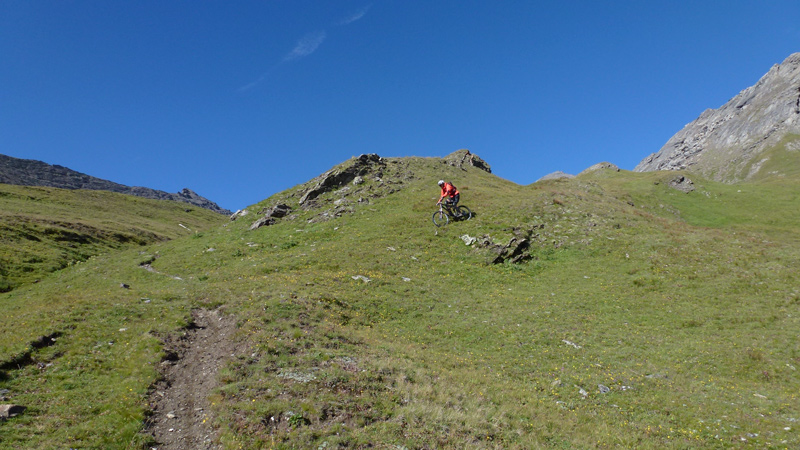 Sous le Col de la Ramière : Fin de la descente