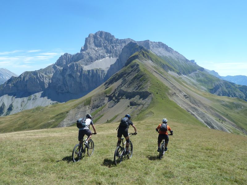 Aiguille de l'Obiou : Sous le regard du Grand Frère