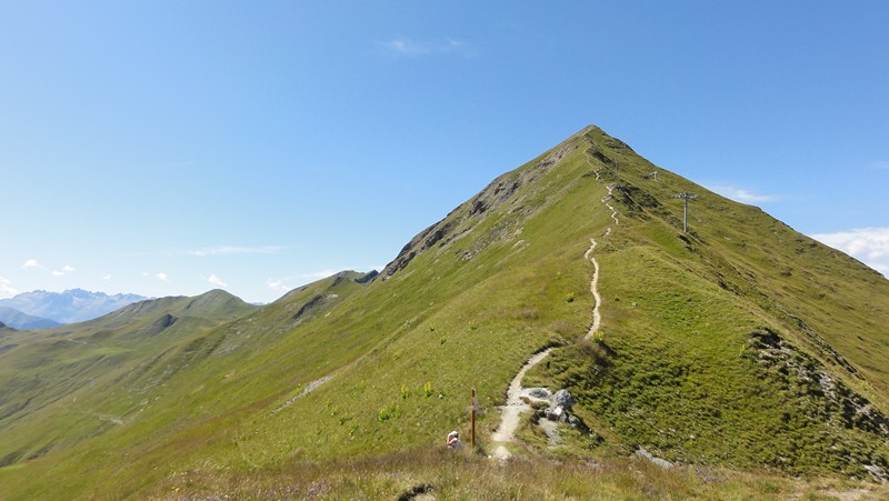 Bécoin : le sentier de descente, raide et un peu expo en haut