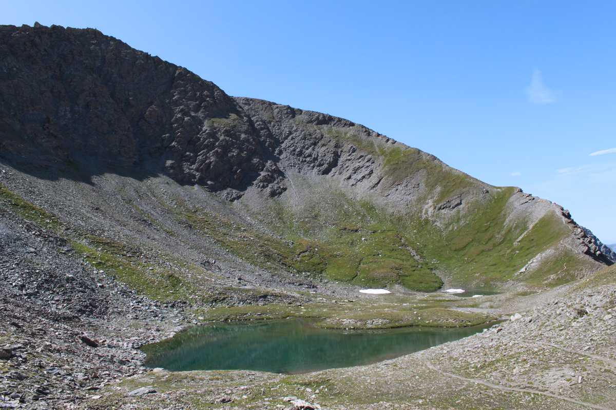 Le Pic vu des lacs : de l'Eychassier