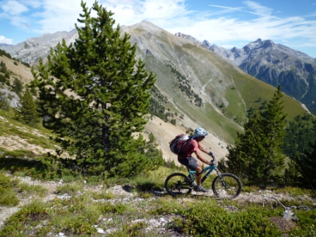 Cugulet : Traversée vers la croix