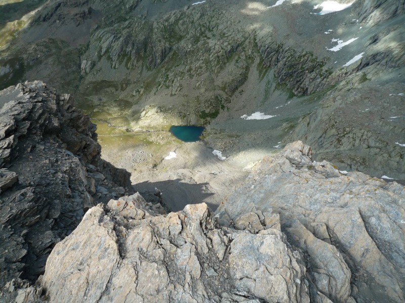 #5 en bas: le lac Lestio en bas: le lac Lestio
