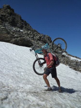 #3 Arrivée au col de Valante : cicloalpinismo Arrivée au col de Valante : cicloalpinismo