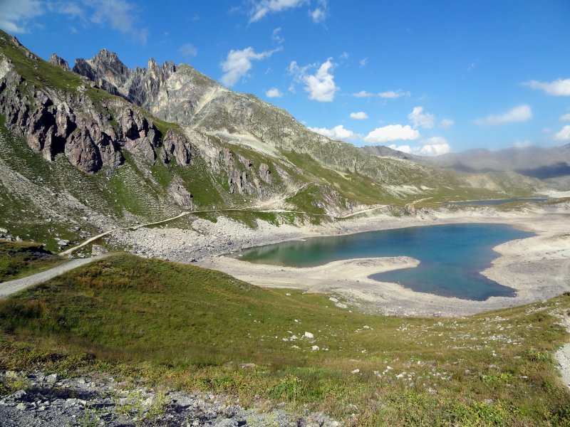 Sont bien tristes : les lacs cette année.