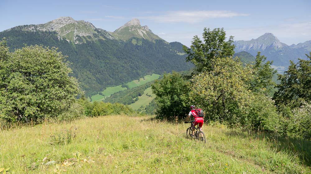 Crête du Mont-Pelat : Colombier et Trélod