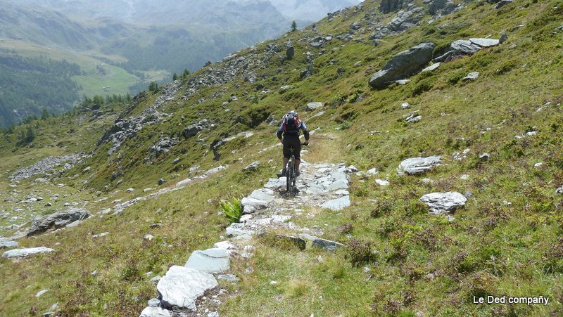 Petite piste militaire : Sentier 17. Encore et encore...