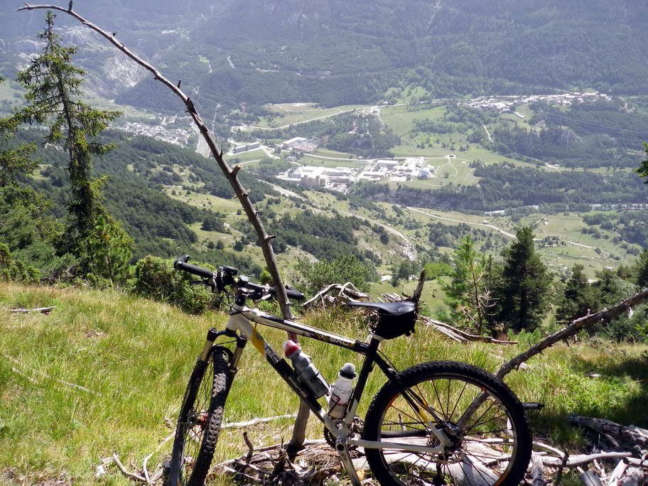 Chatalamia : Sortie des bois et ravins à la verticale de l'alpage!