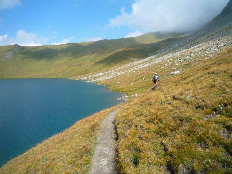 #3 ça roule vers le col ! : un peu de vélo...temporairement... ça roule vers le col ! : un peu de vélo...temporairement...