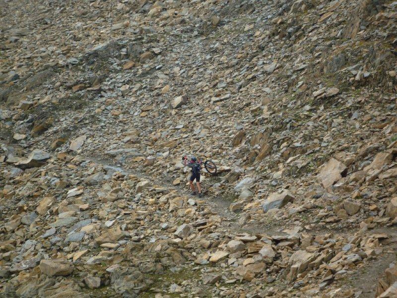 #6 La montée au sommet : Pïerre dans le "minéral" La montée au sommet : Pïerre dans le "minéral"