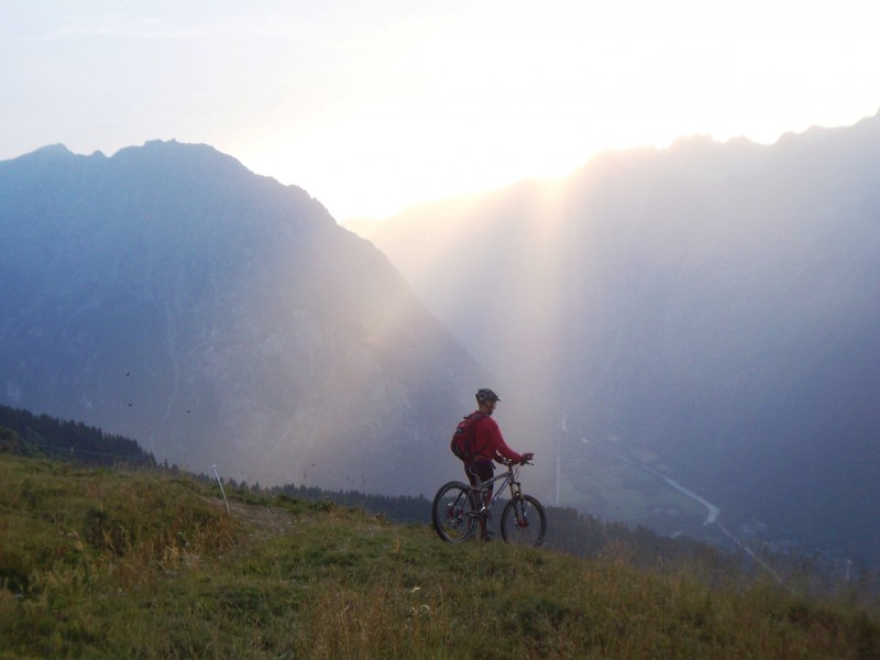 #29 Rousses : 19h54 alpes dhuez, reste plus qu Rousses : 19h54 alpes dhuez, reste plus qu'a faire 1400m de d-