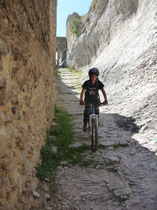 #8 Le Cluyer : Juste avant la route ! Le Cluyer : Juste avant la route !