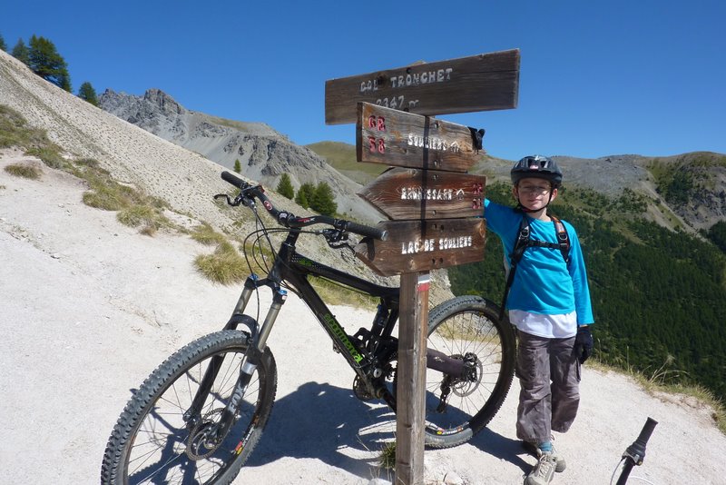 Col du Tronchet : La descente va pouvoir commencer