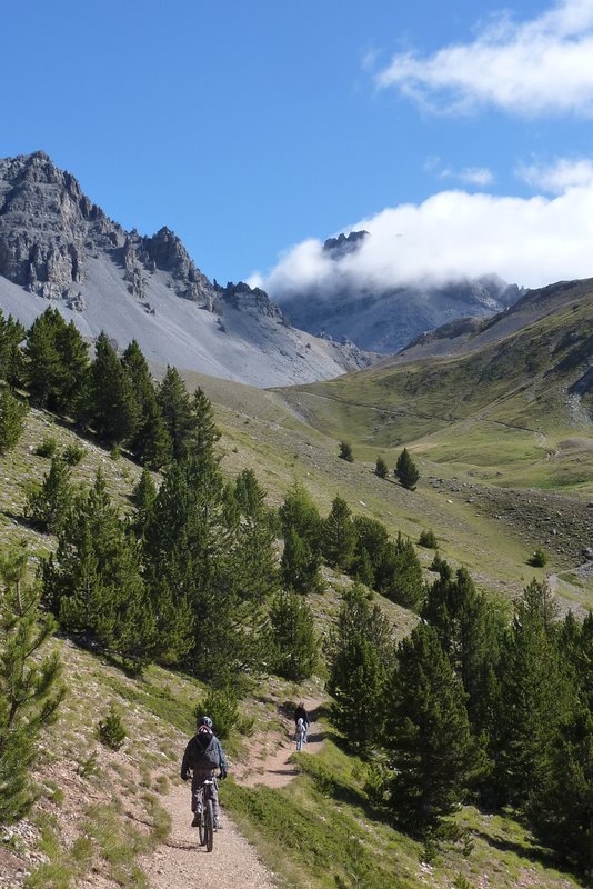 Montée au Lac : Le ciel est limpide