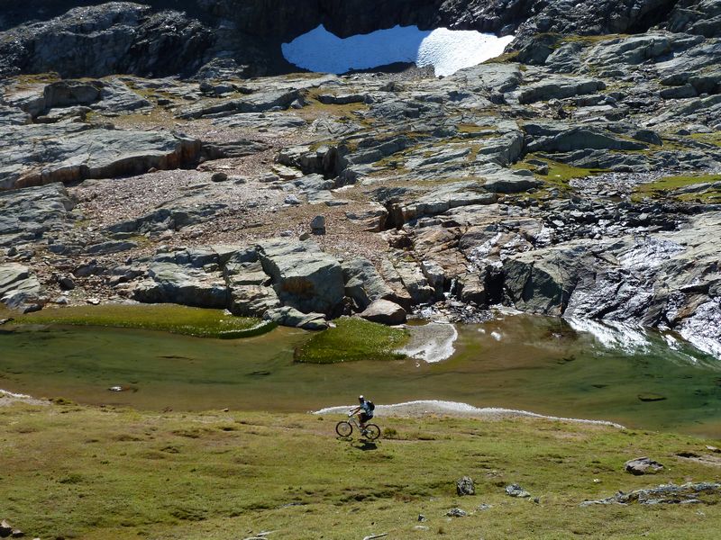 #11 Plan des Cavales : encore un lac Plan des Cavales : encore un lac