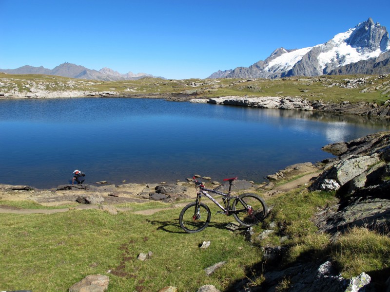 #16 emparis : Le lac Noir emparis : Le lac Noir