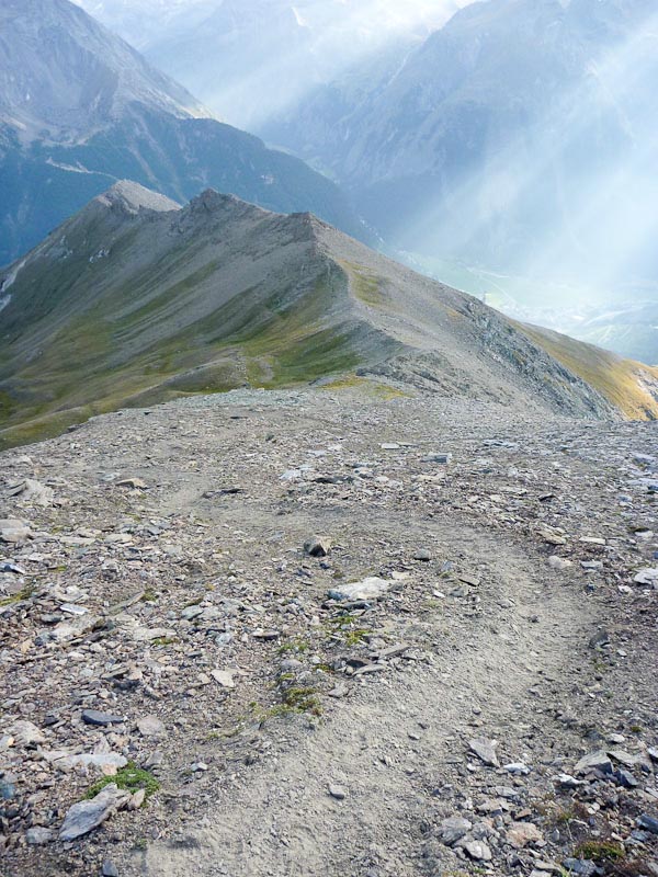 #8 Quelques lacets vers 2900 m : Miam ! Quelques lacets vers 2900 m : Miam !