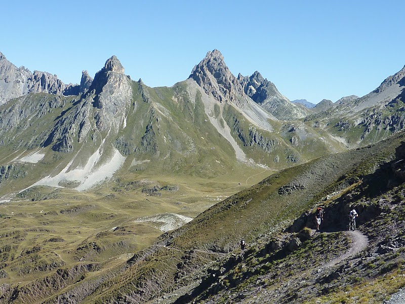 Col de la Ponsonnière : Versant Nord, ça roule pour certains, pour d'autres ça pousse :P