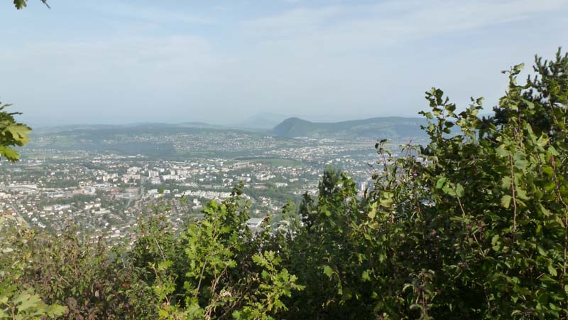 #1 belvédère du Crêt des Bruyères : vue sur la zone de Vovray, la Mandallaz et la Montagne d belvédère du Crêt des Bruyères : vue sur la zone de Vovray, la Mandallaz et la Montagne d'Âge