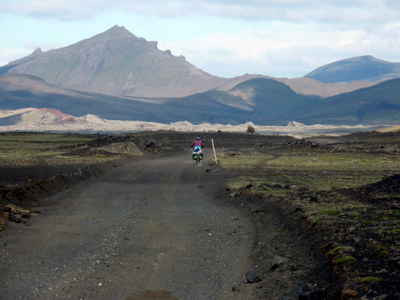 Islande : Sur la piste qui mène au Landmannalaugar.