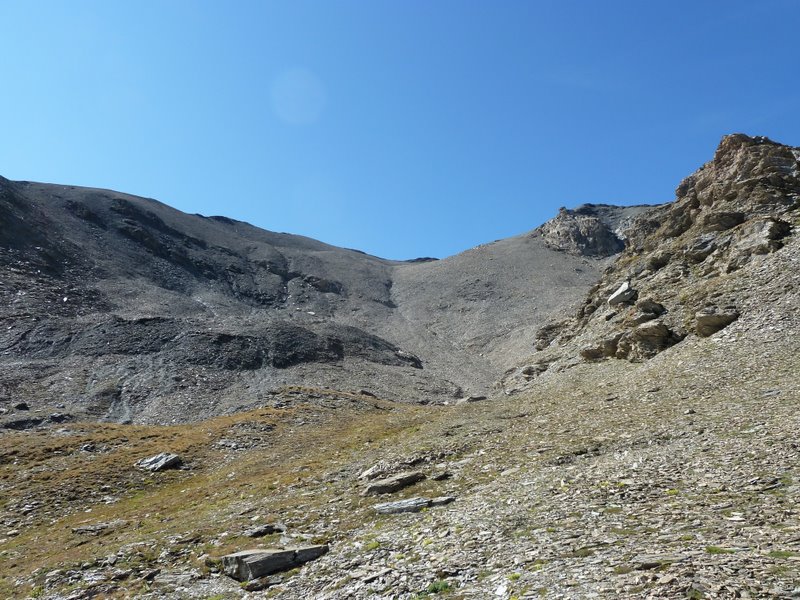 #3 Punta Nera : La montée, droit dans la caillase instable... Punta Nera : La montée, droit dans la caillase instable...