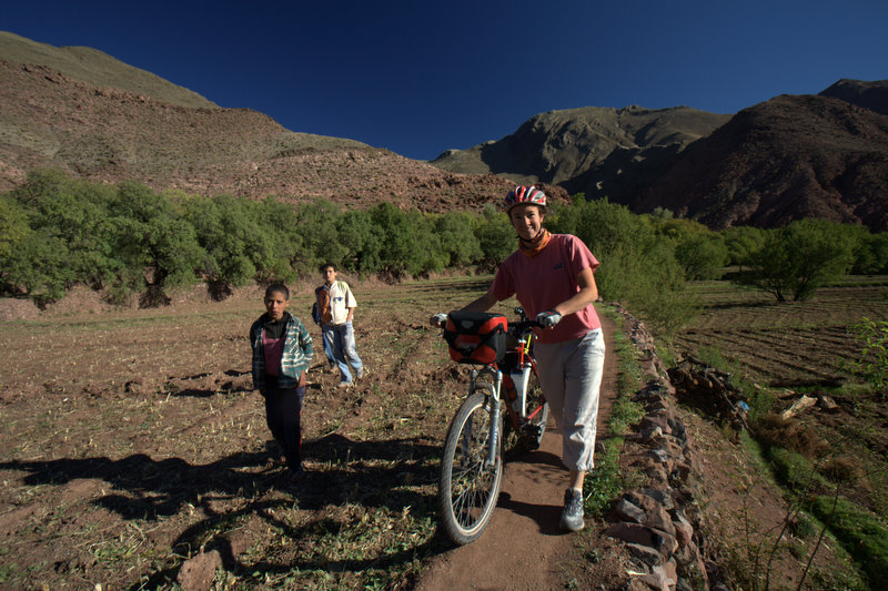 #25 Tamzzrit : au Maroc, on n Tamzzrit : au Maroc, on n'est jamais seul !