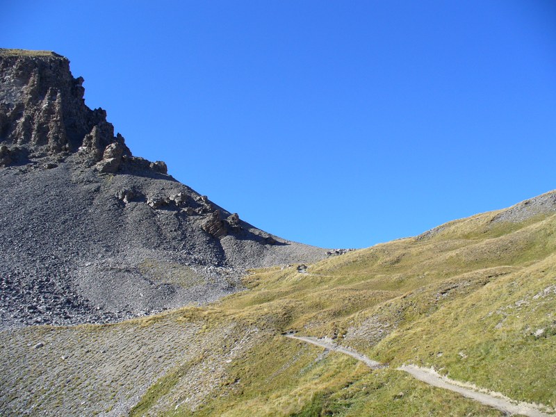 Col des Estronques : Col en vue