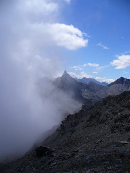 Pic Caramantran : Nuages italiens respectueux des frontières