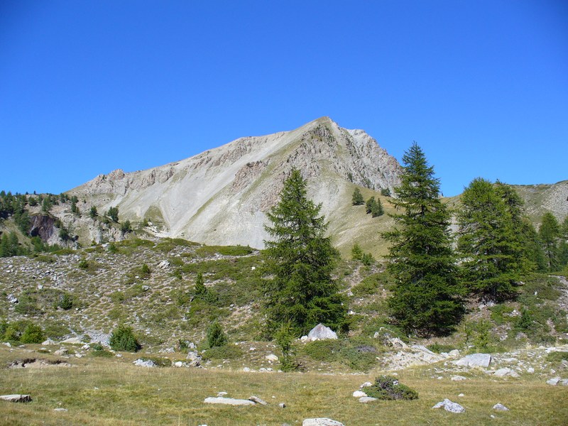 Lac Ste-Anne : Le Queyras ...