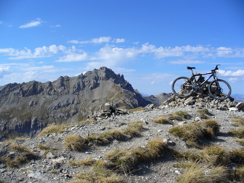 Pic du Gazon : Cairn à rebâtir ...