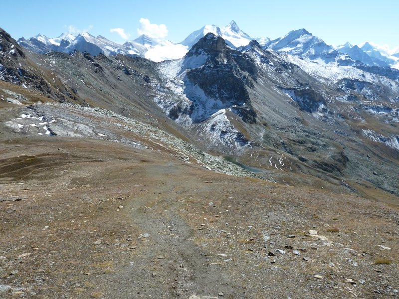 #7 Toûno : Descente face au Weisshorn Toûno : Descente face au Weisshorn