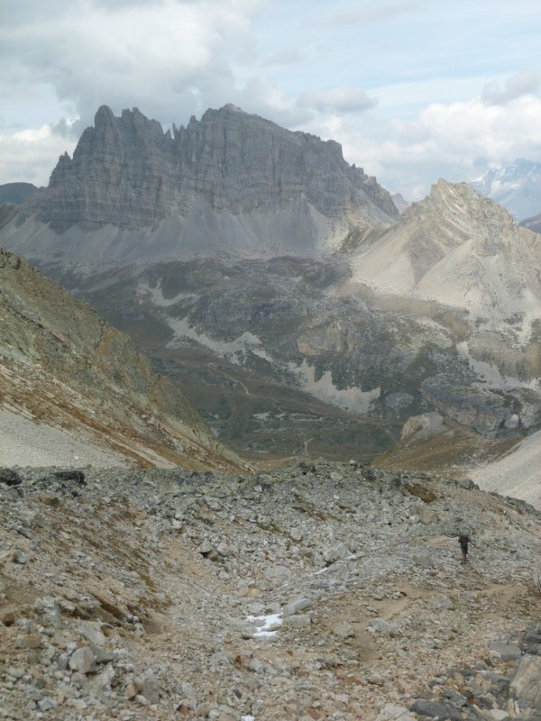 montée au Col du Vallon : très pierreux (Grand Séru en face)