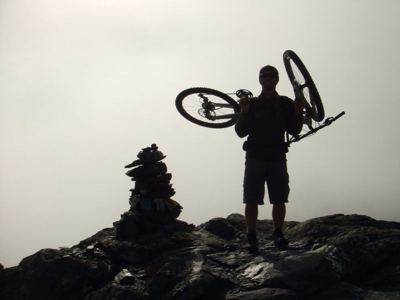 Roche du Chardonnet : Le résumé de la montée en une silhouette