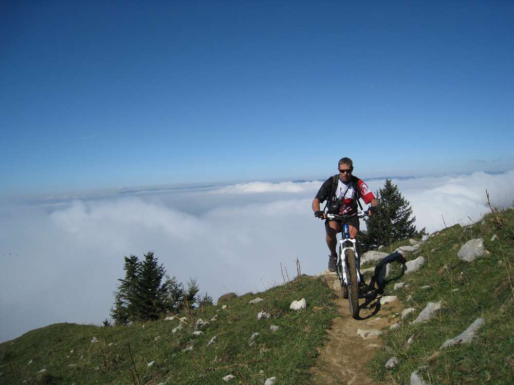 #4 mer de nuages sur les Bauges mer de nuages sur les Bauges