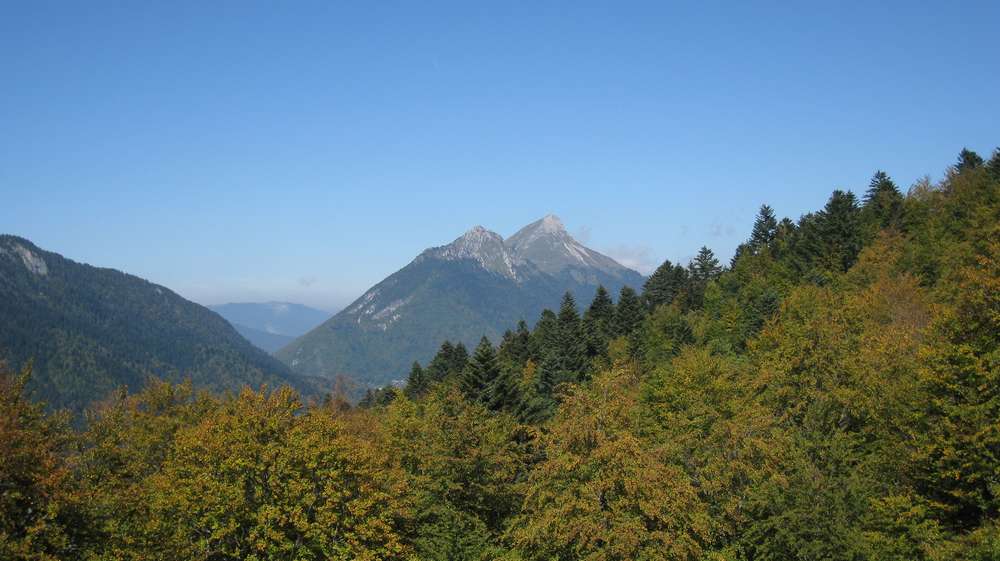 #12 Colombier : début des couleurs d Colombier : début des couleurs d'automne