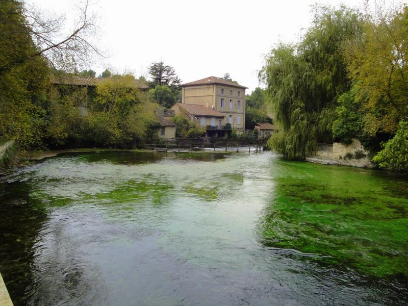 #17 Mourre de la Belle Etoile : La Fontaine de Vaucluse Mourre de la Belle Etoile : La Fontaine de Vaucluse