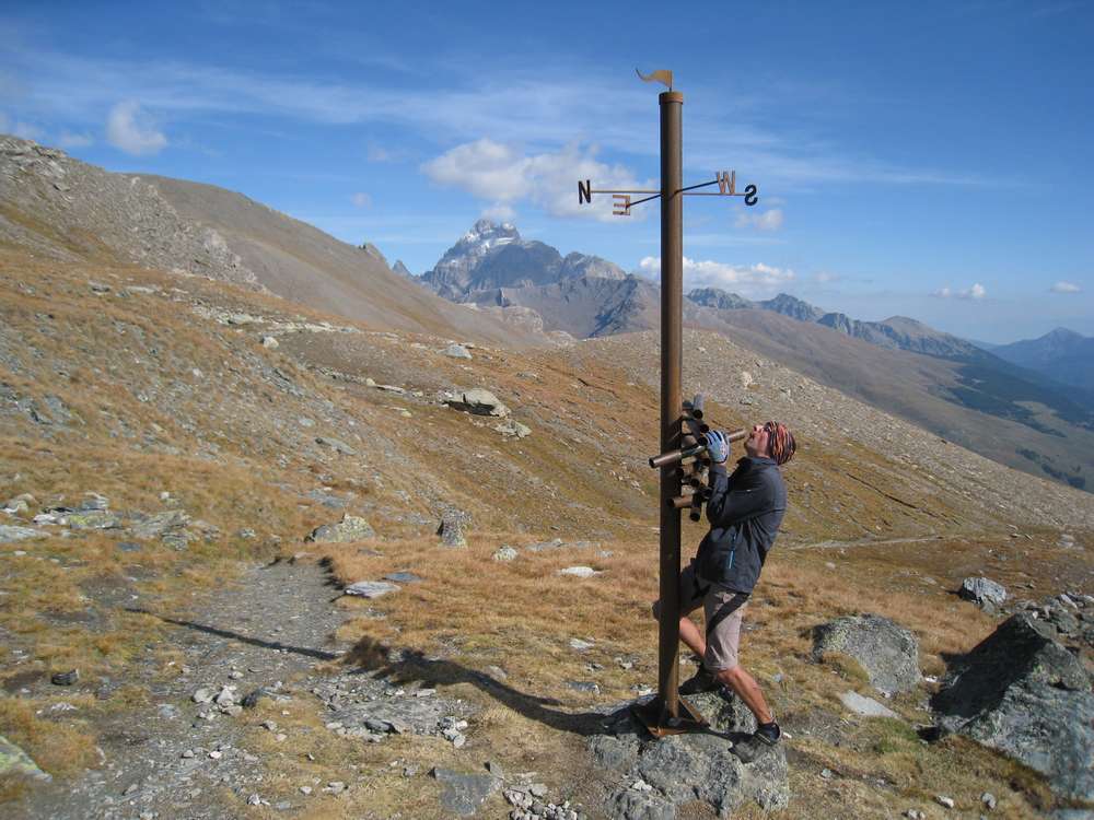 col de Saint Véran : j'ai trouvé un péruvien qui joue de la flute de pan !!