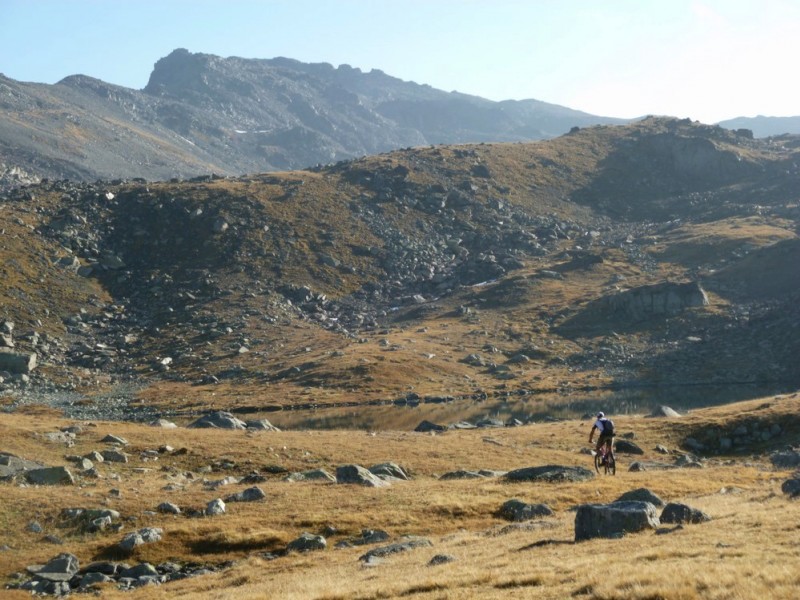 Lac de la Madeleine : au fond Roche du Chardonnet